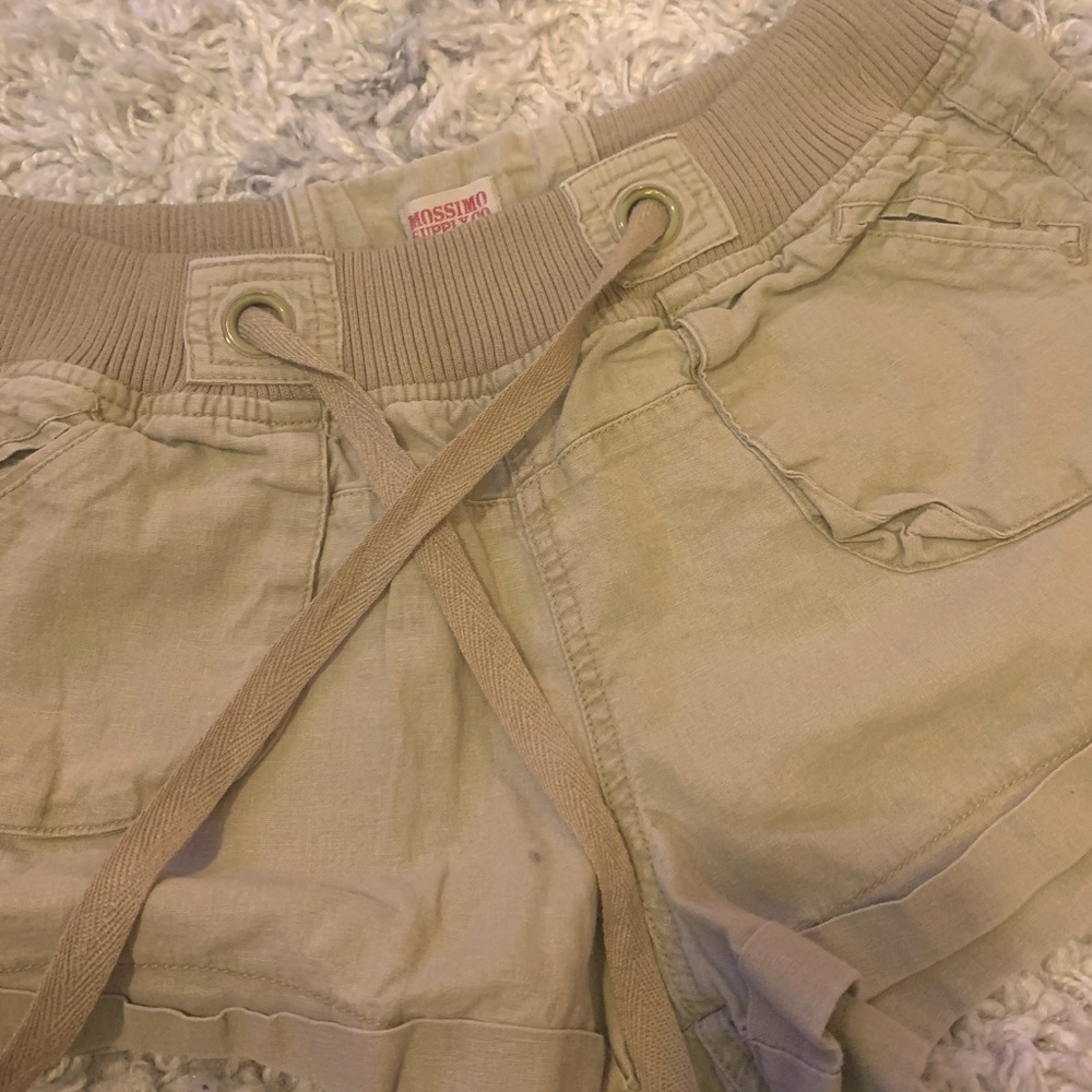 Cargo shorts size 9 Mossimo so comfortable